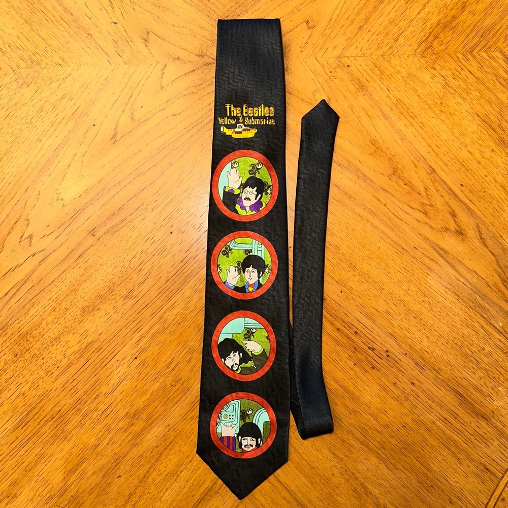 Vintage The Beatles "Yellow Submarine Windows” Ralph Marlin Neck Tie Black 1999